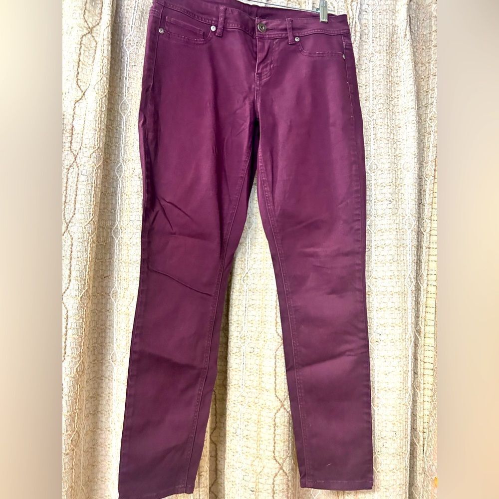 🛍️ Maurices ladies med  purple jeans 8